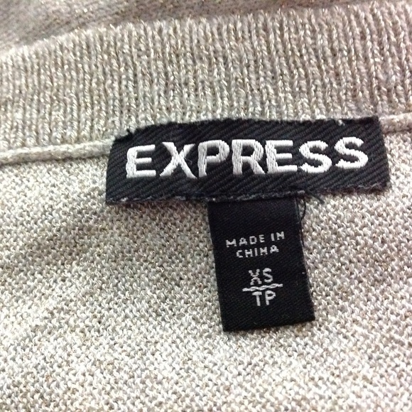 Express Women's Cold Shoulder Gray Top Size XS - Picture 3 of 4